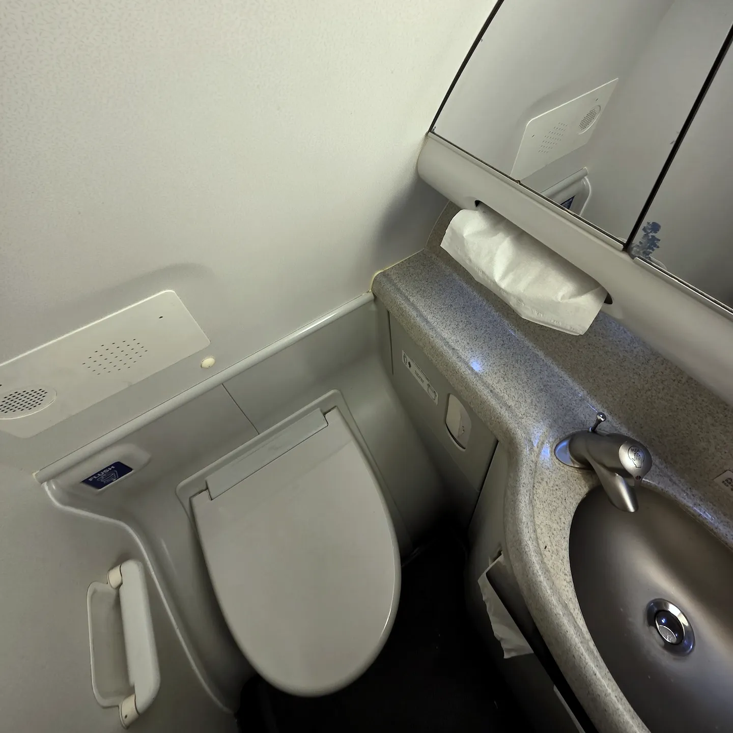 알래스카항공 AS534 샌프란시스코-오스틴 B737 국내선 퍼스트 좌석