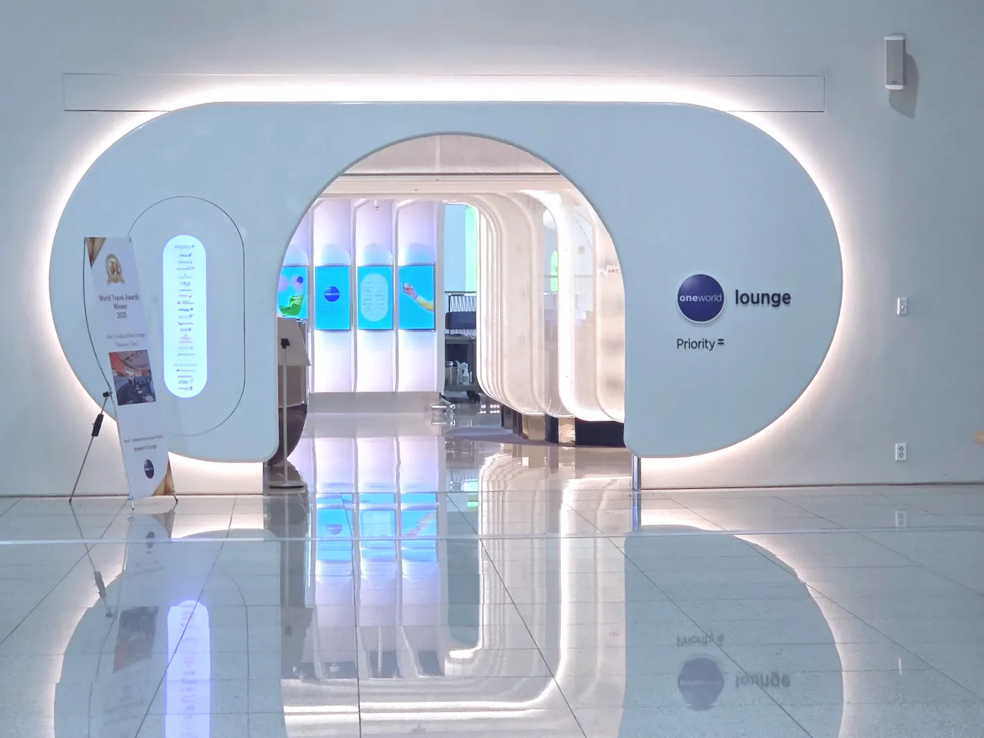 Oneworld Lounge Entrance at Incheon Airport Terminal 1