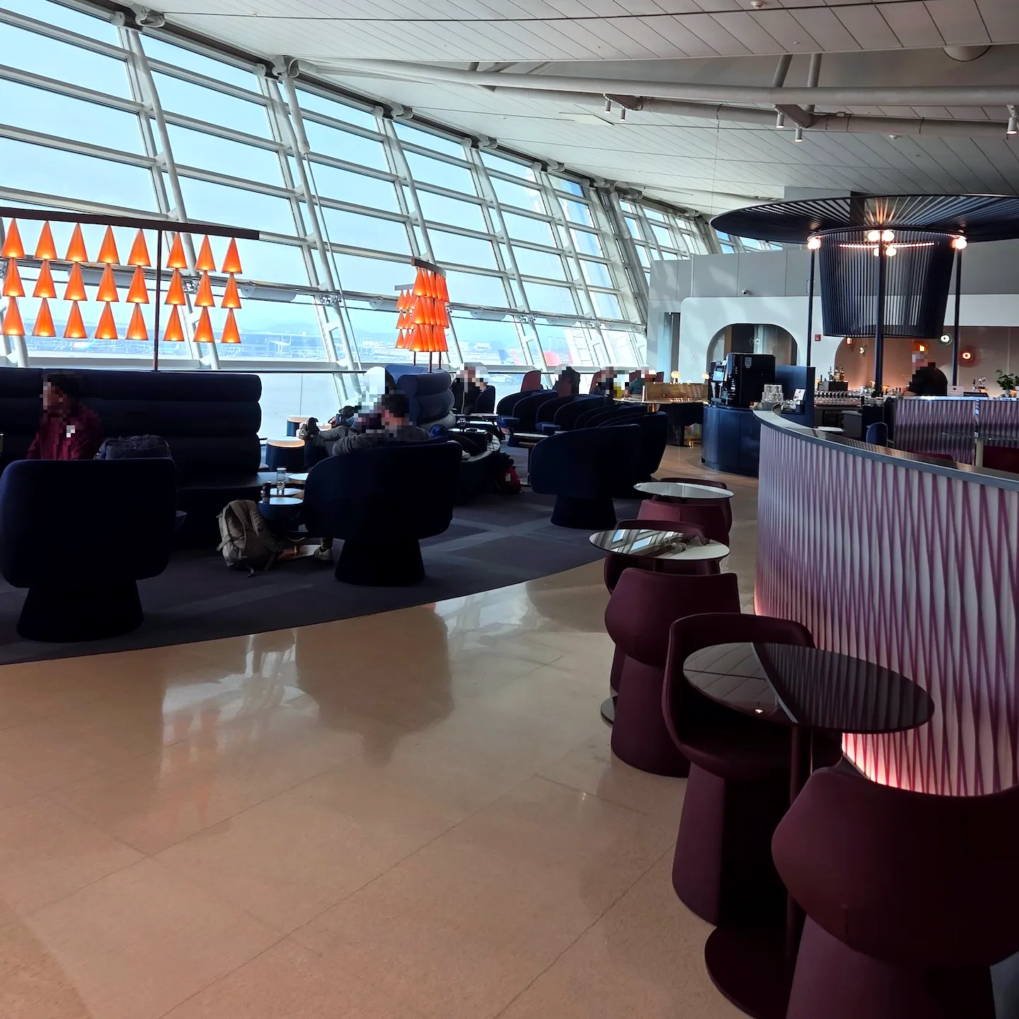 Oneworld Lounge Interior Seating Area at Incheon Airport