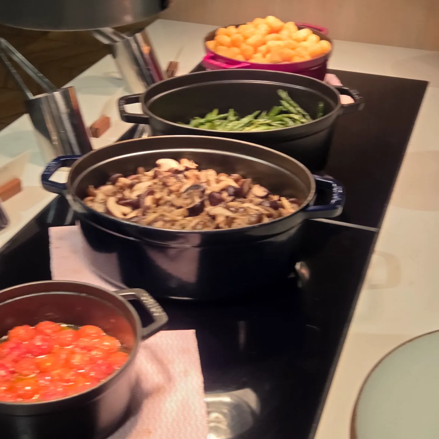 코트야드 바이 메리어트 삿포로 조식당 섭스턴스 핫푸드