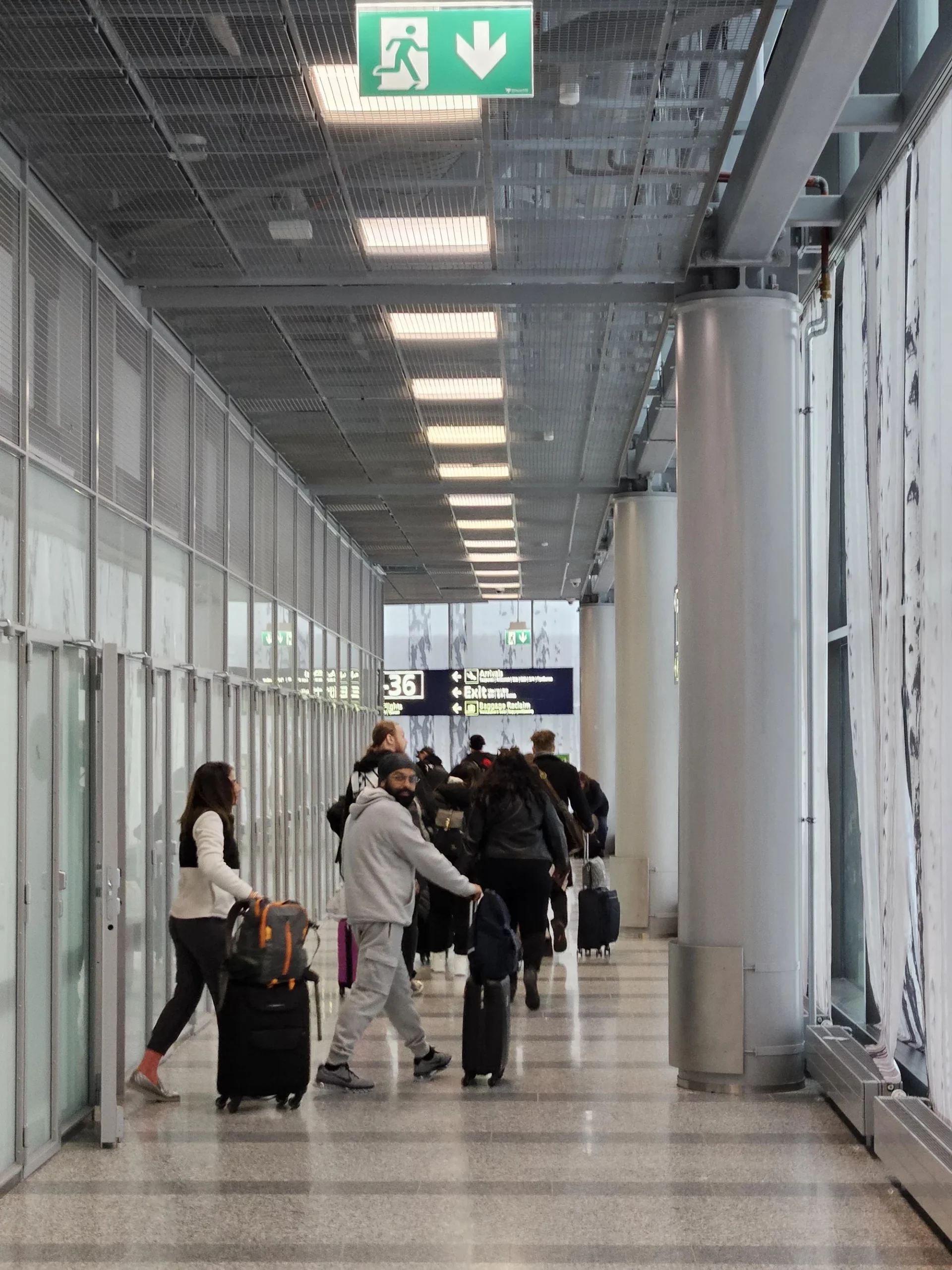 헬싱키 공항 환승 안내