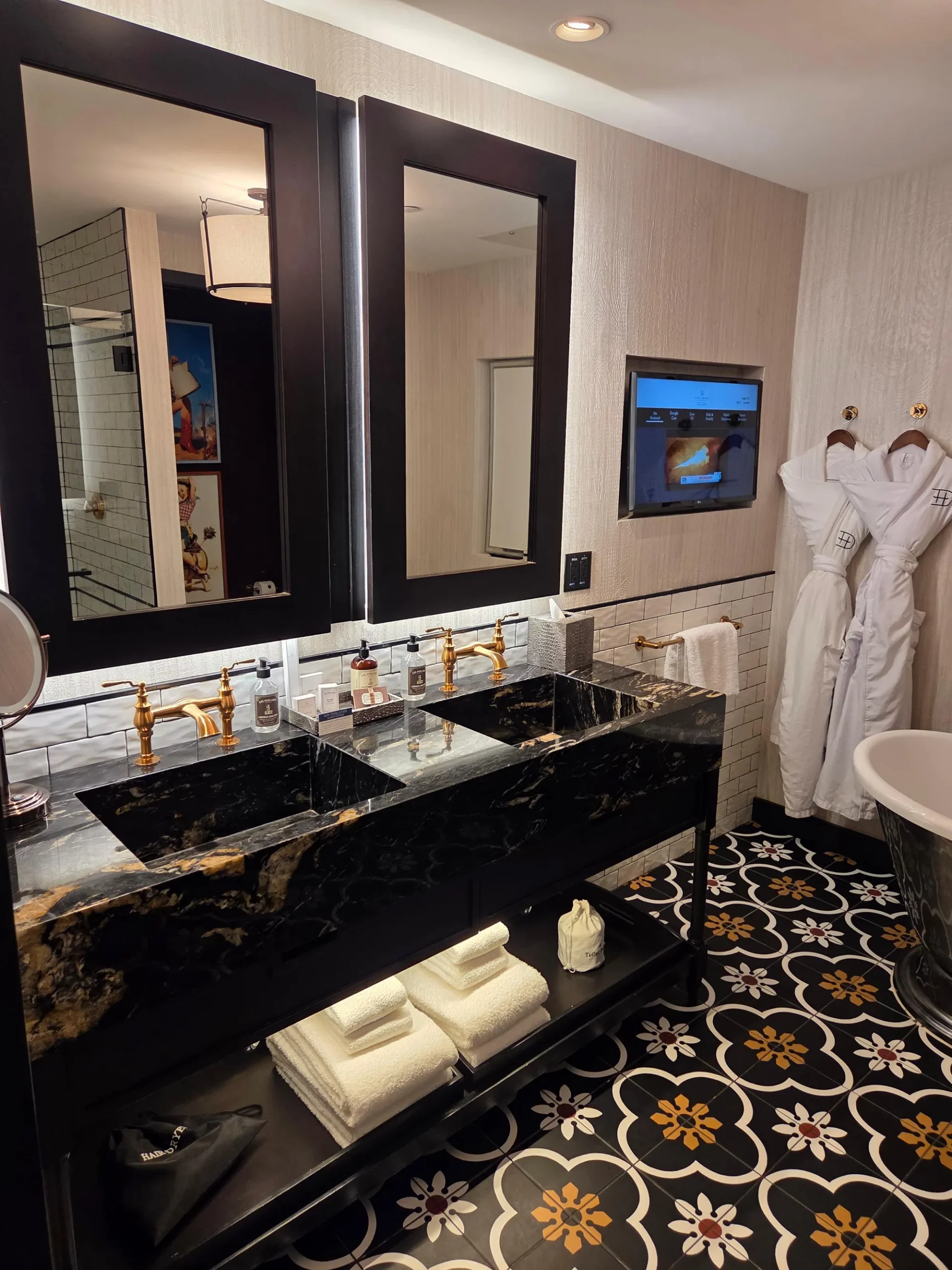 호텔 드로버 오토그래프 컬렉션 Kitchen, Soaking Tub, Executive Suite, 1 King 욕실 1