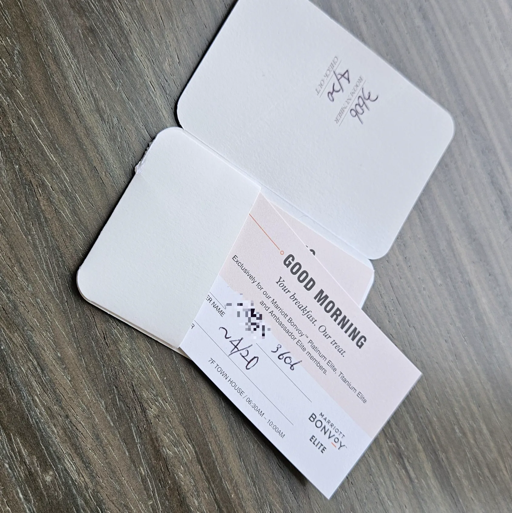 Complimentary Breakfast Coupons and Welcome Food at Hotel Onoma Daejeon, Autograph Collection (c) travel.heejungkim.com