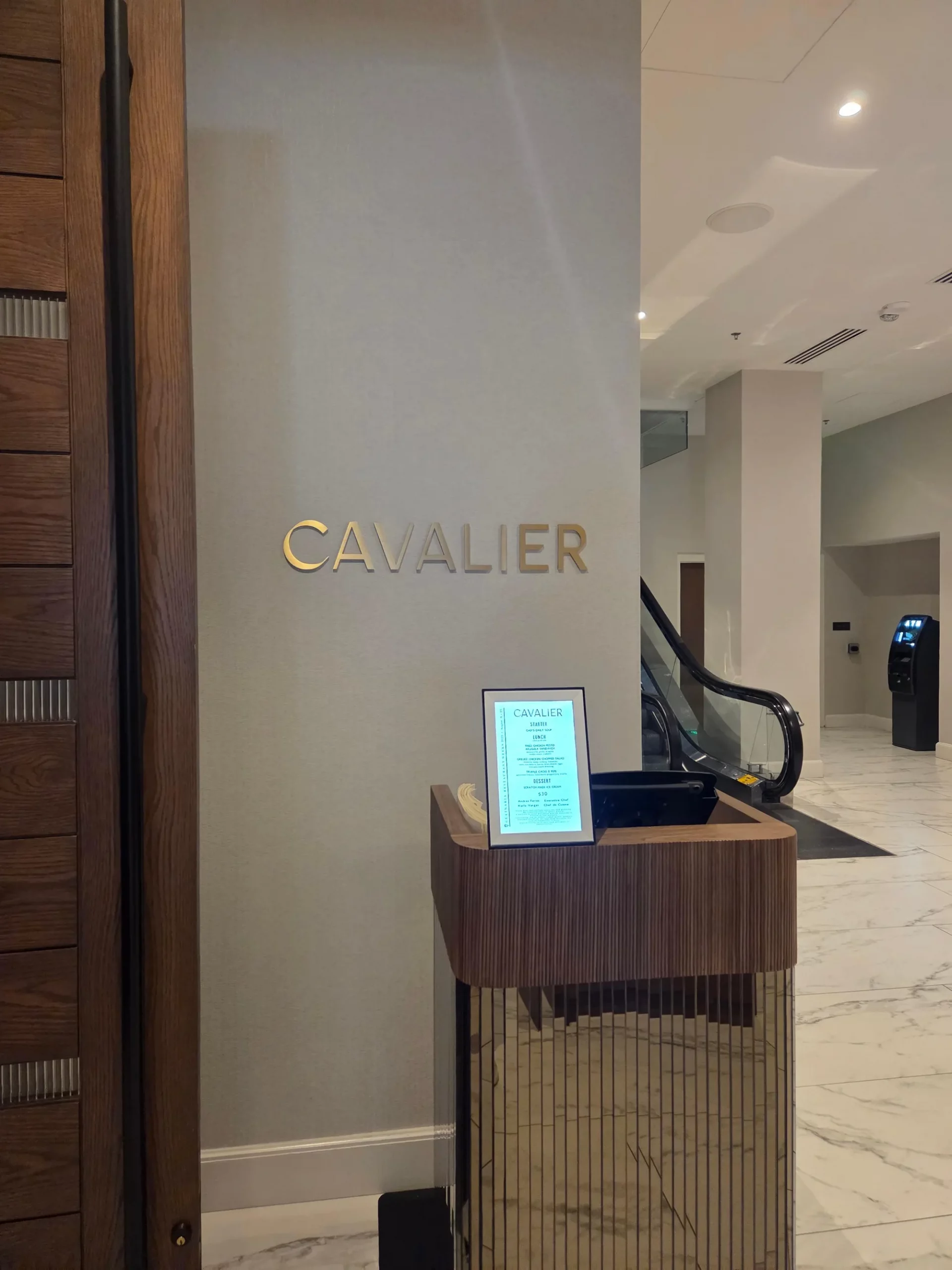 인터컨티넨탈 샌 안토니오 리버워크 조식당 Cavalier