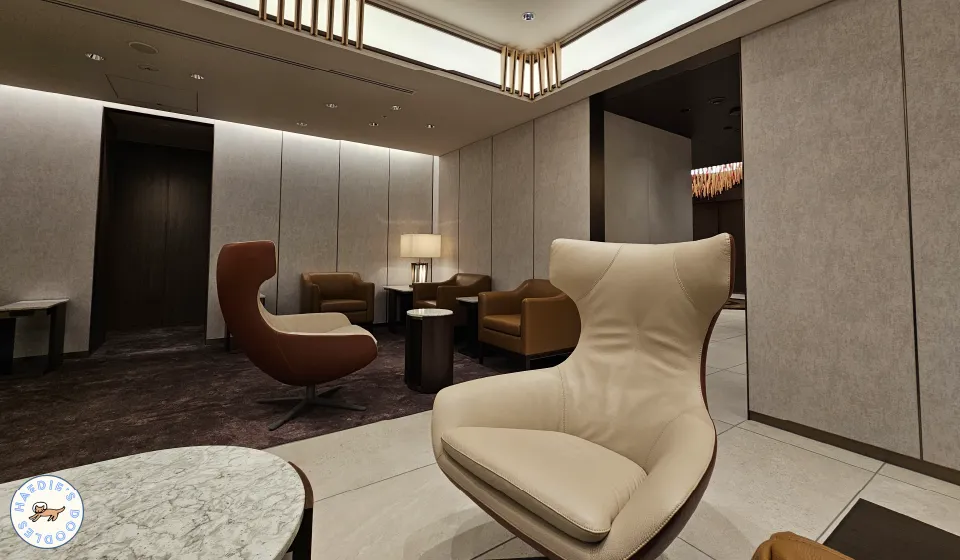 JAL First Class Check-in Lounge Seating Area at Haneda Airport