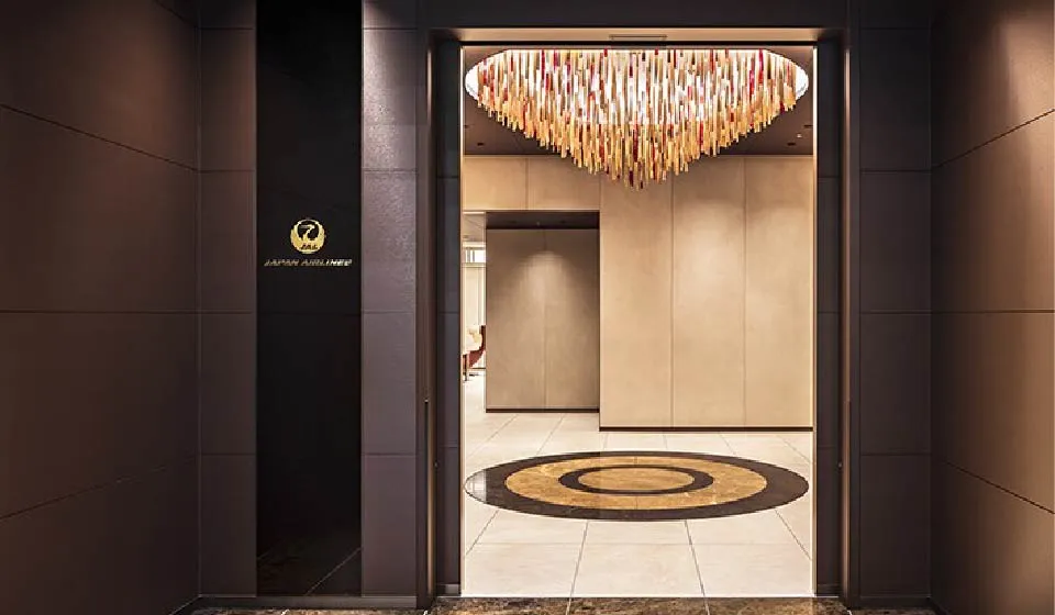 Entrance to JAL First Class Check-in Lounge at Haneda Airport, image courtesy of JAL