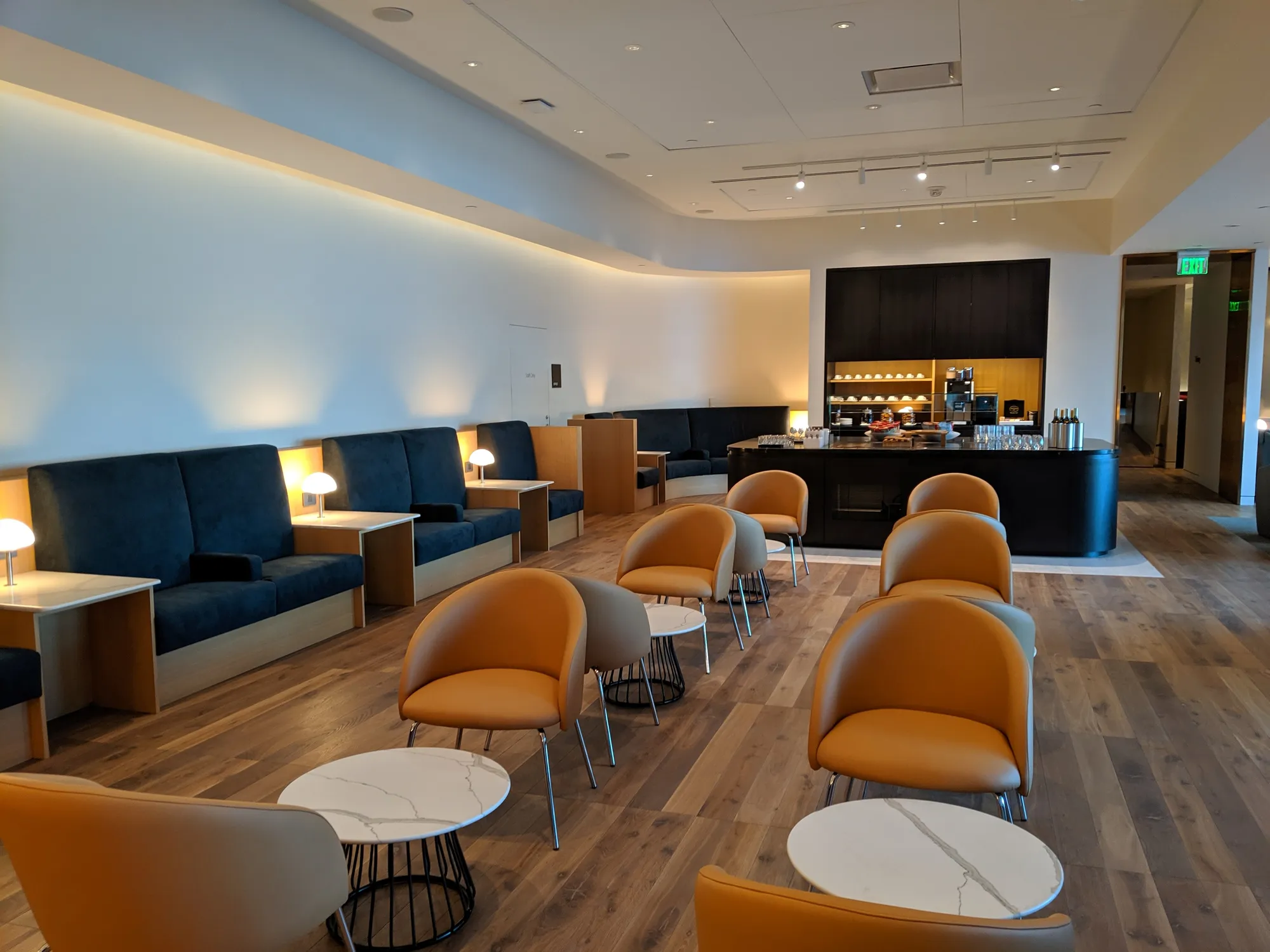샌프란시스코 공항 British Airways Lounge, image courtesy of oneworld