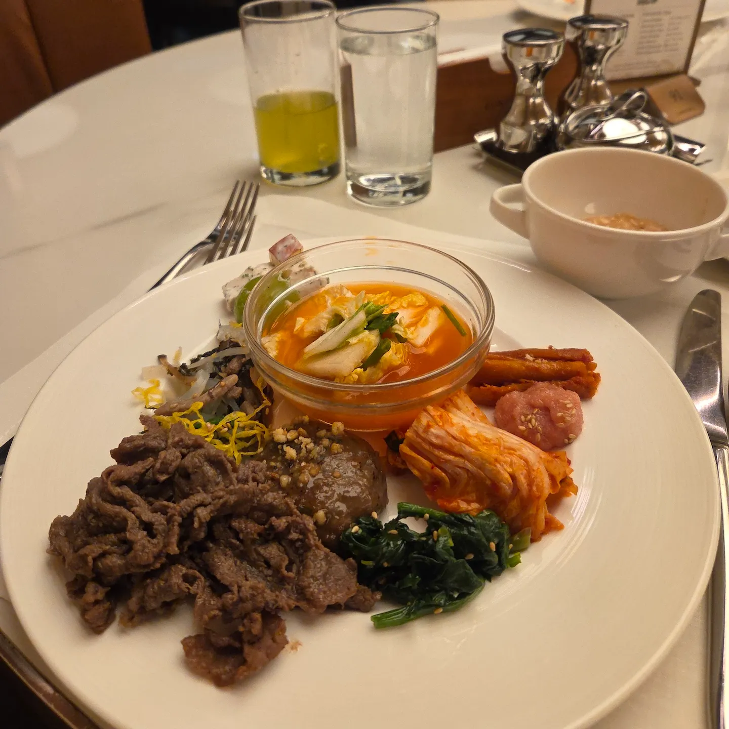 조선 팰리스 콘스탄스 메뉴