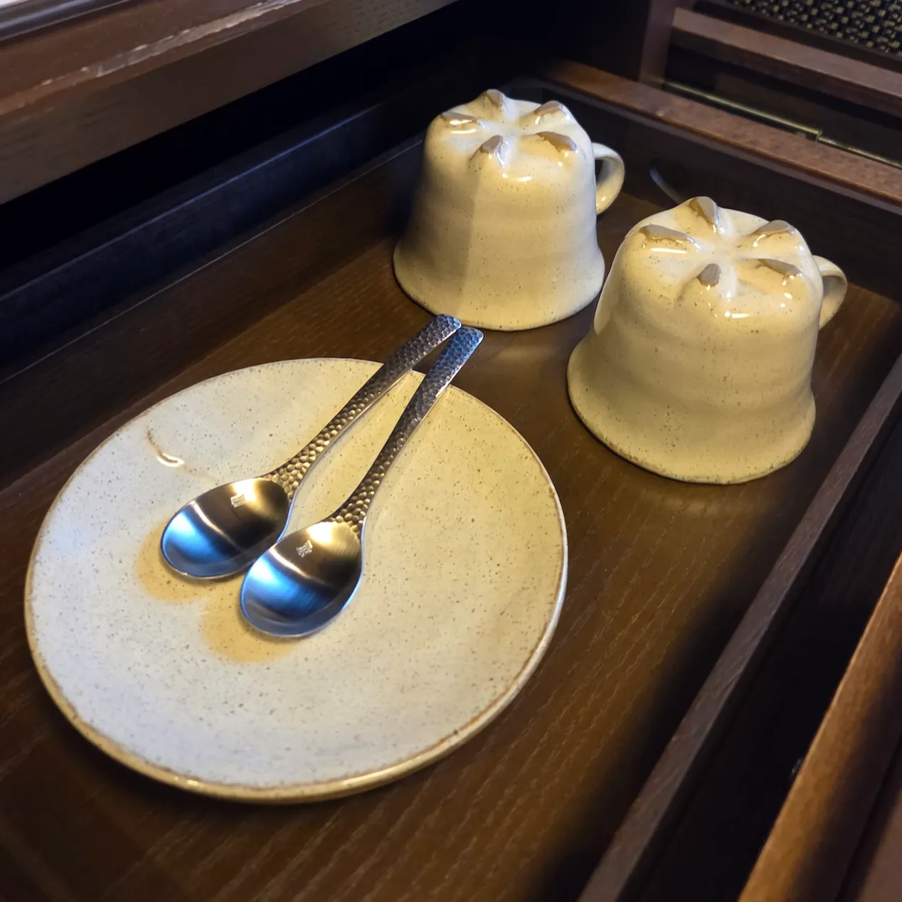 Jozankei Yuraku Soan Deluxe Twin Room Coffee & Tea Set