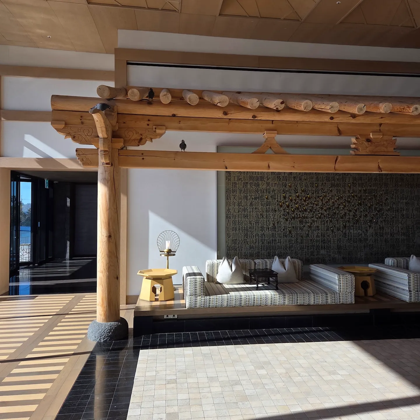 주차장으로 가는 엘리베이터