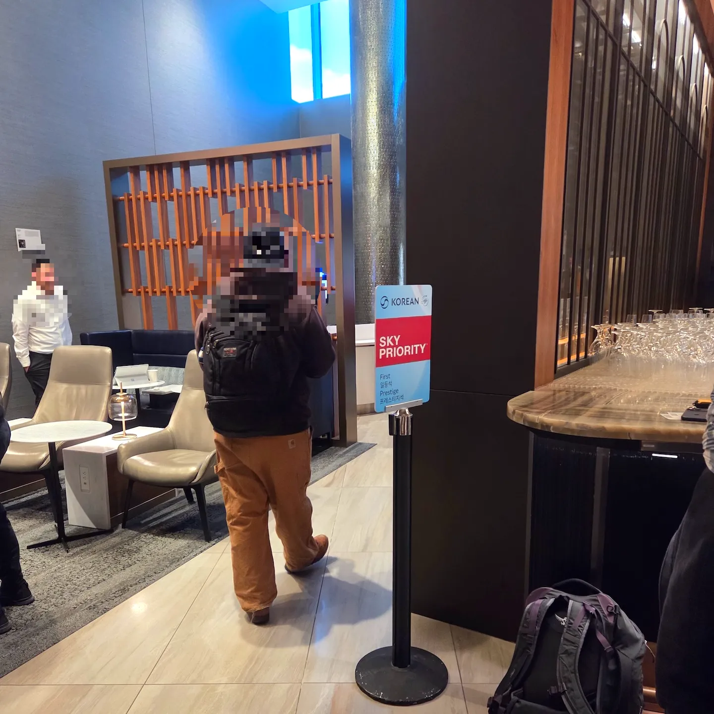 Gate M14 Connected to Delta Sky Club at Chicago O'Hare Airport Terminal 5