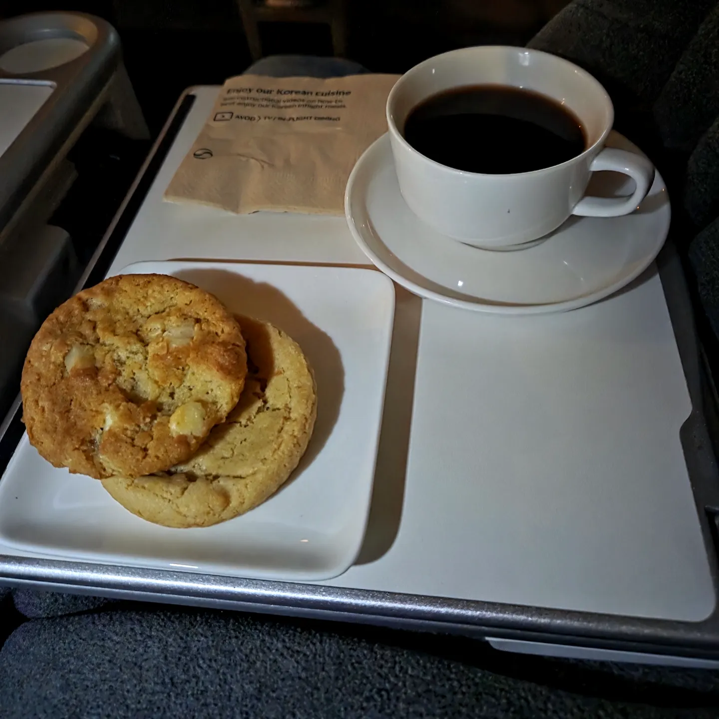 Korean Air KE38 Prestige Class Mid-Flight Snack from Chicago O'Hare to Incheon