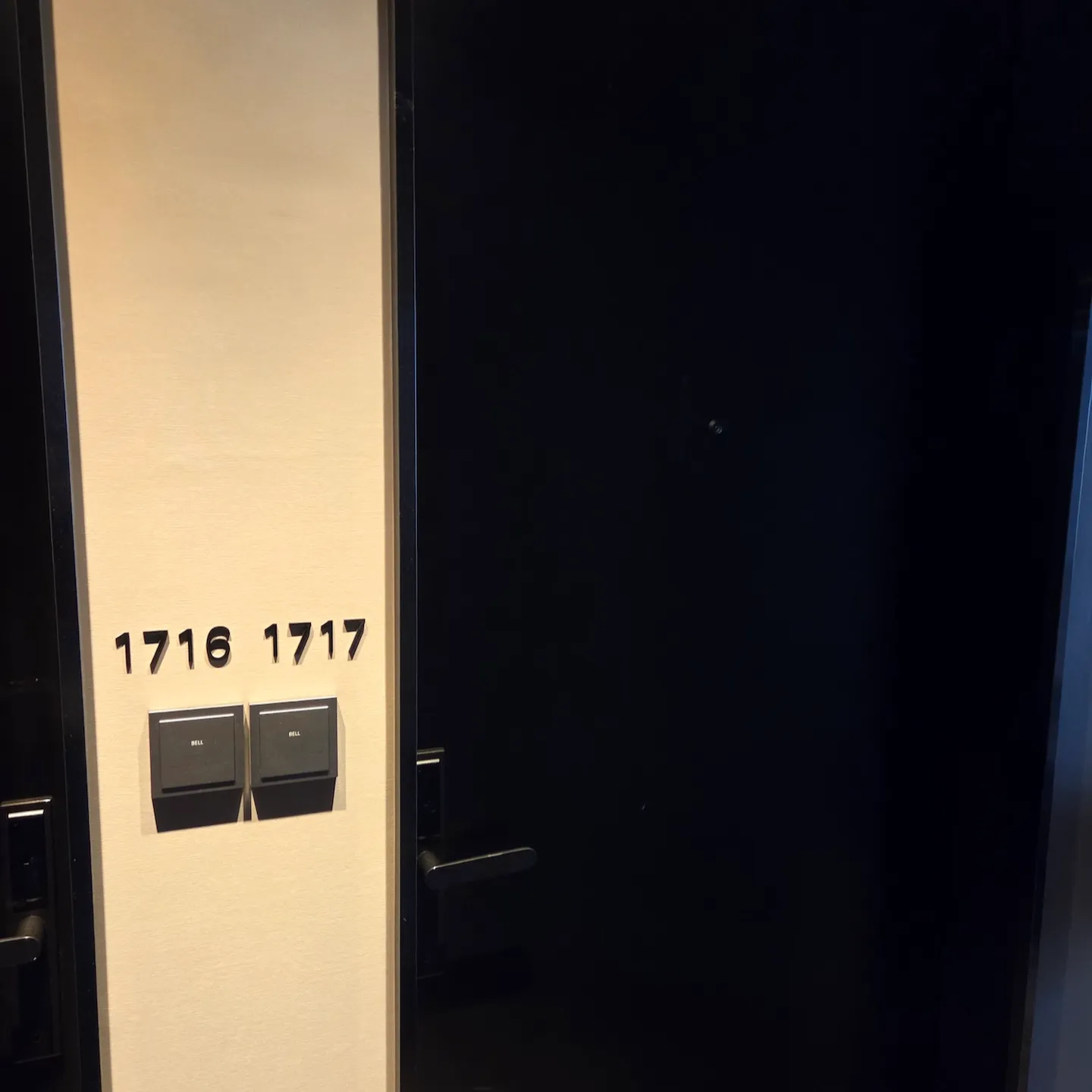 신라스테이 마포 객실 복도