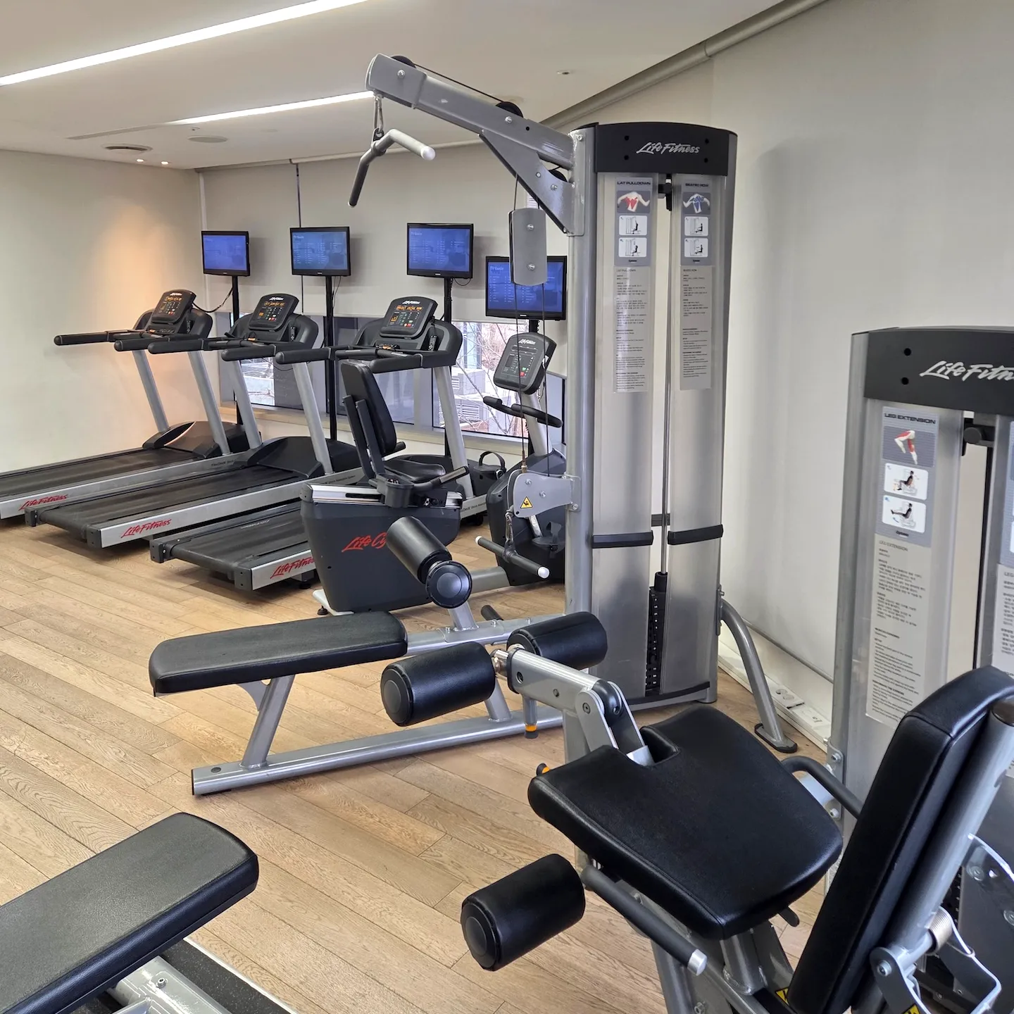 Fitness center at Shilla Stay Seodaemun