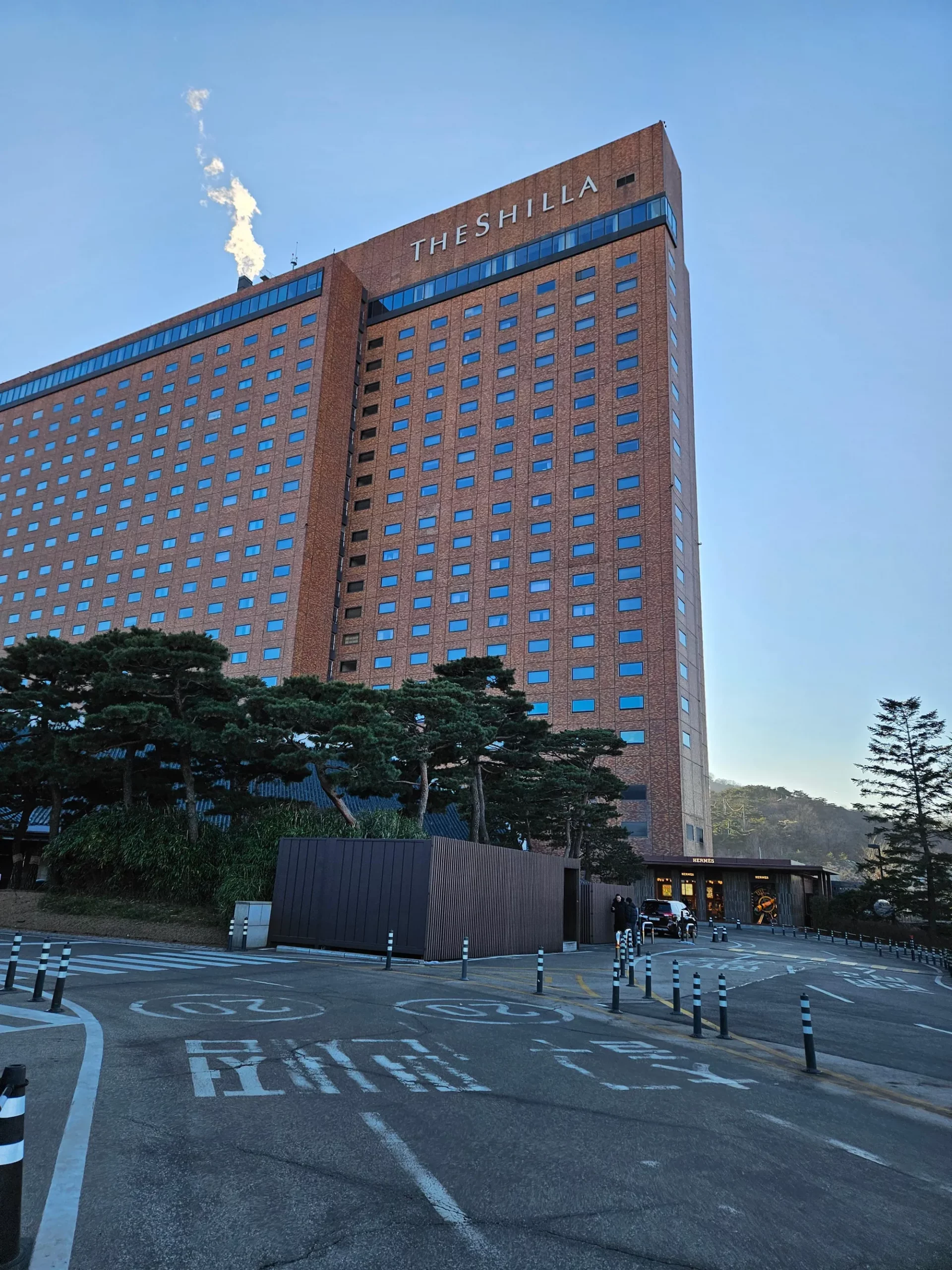 서울 신라 호텔 주간 풍경